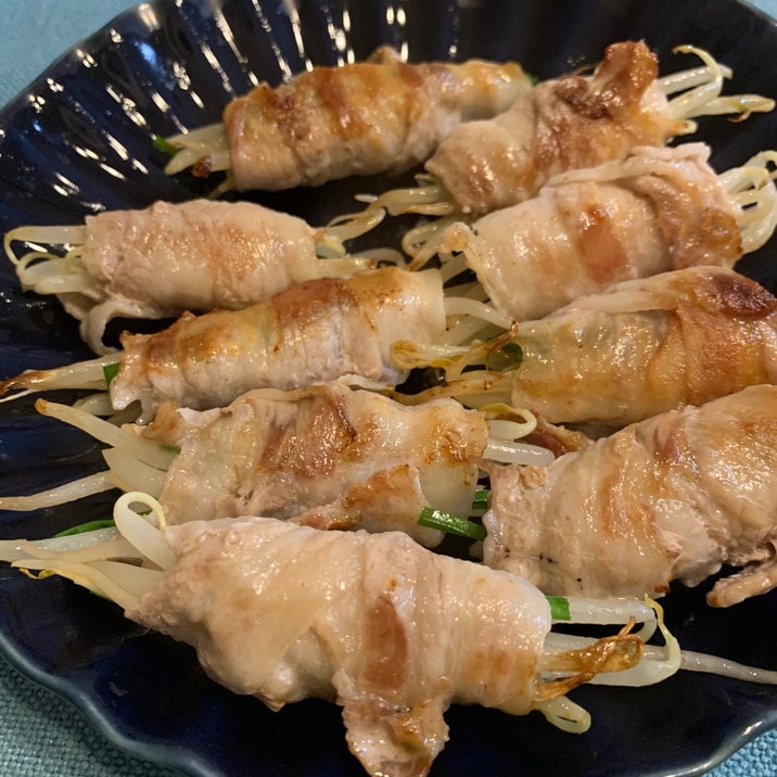 シャキシャキ もやし ニラの豚バラ包み焼き レシピ 作り方 By ごまおいる 楽天レシピ シャキシャキ もやし ニラの豚バラ包み焼き レシピ 作り方 By ごまおいる 楽天レシピ
